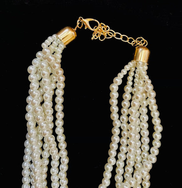 Multi Pearl Necklace