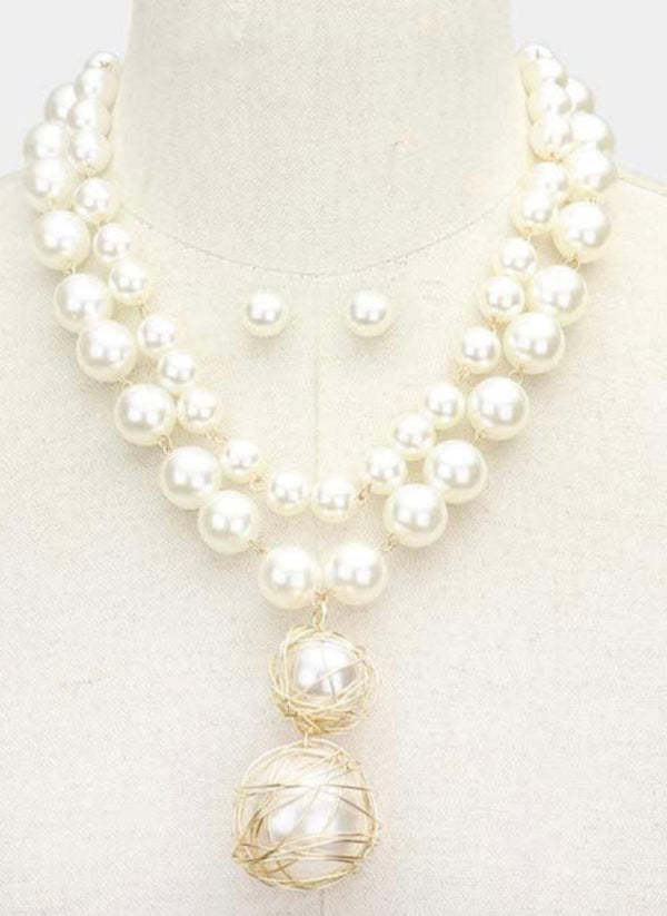 Beaded Wire Necklace