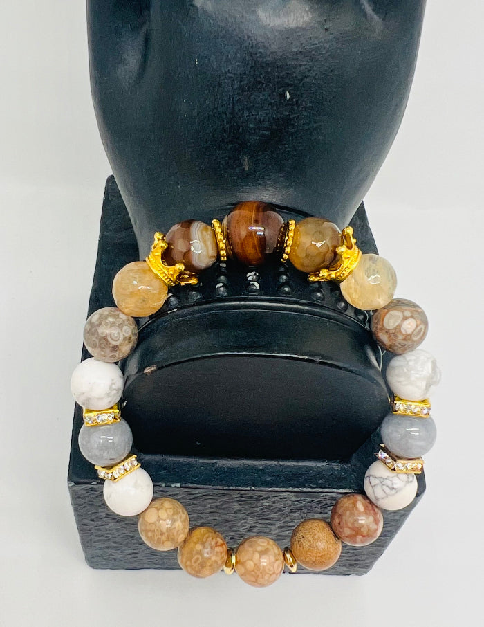 Agate & Howlite w/Gold Crown