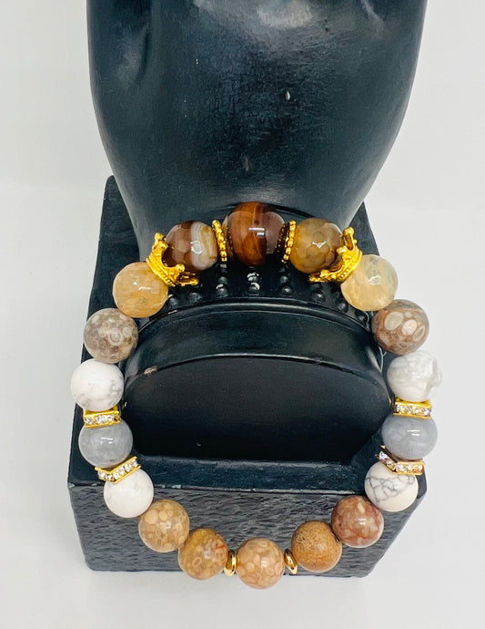 Agate & Howlite w/Gold Crown