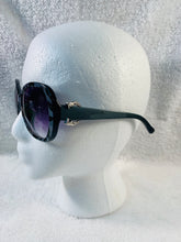 Load image into Gallery viewer, Silver Lion Sunglasses