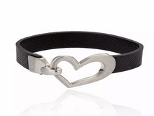 Load image into Gallery viewer, Heart Shaped Leather Bracelet