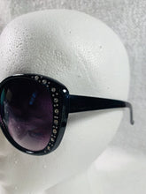 Load image into Gallery viewer, Oval Rhinestone Sunglasses